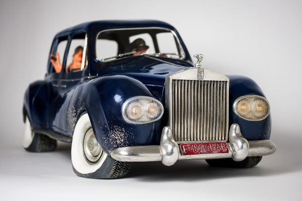 Guillermo Forchino Limousine Miniature Figurines Gifts